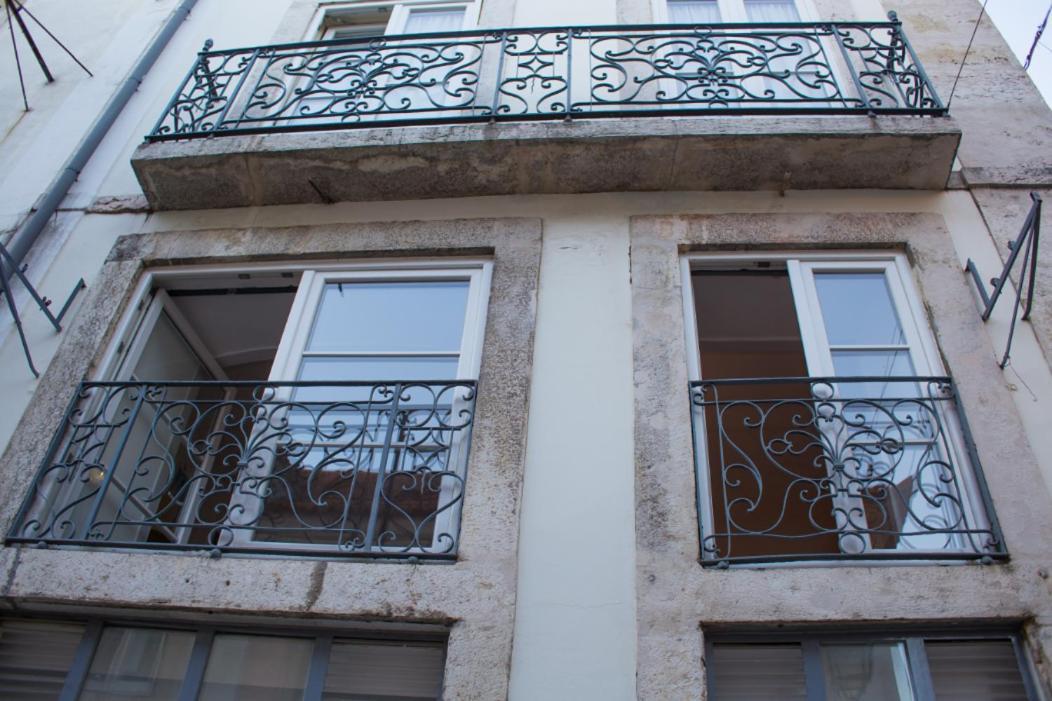 Bica Sequeiro 1 Bed Lägenhet Lisboa Exteriör bild