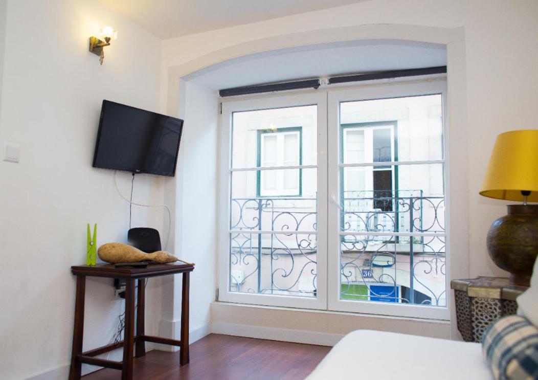 Bica Sequeiro 1 Bed Lägenhet Lisboa Exteriör bild